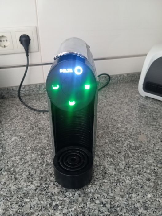 Máquina de café delta