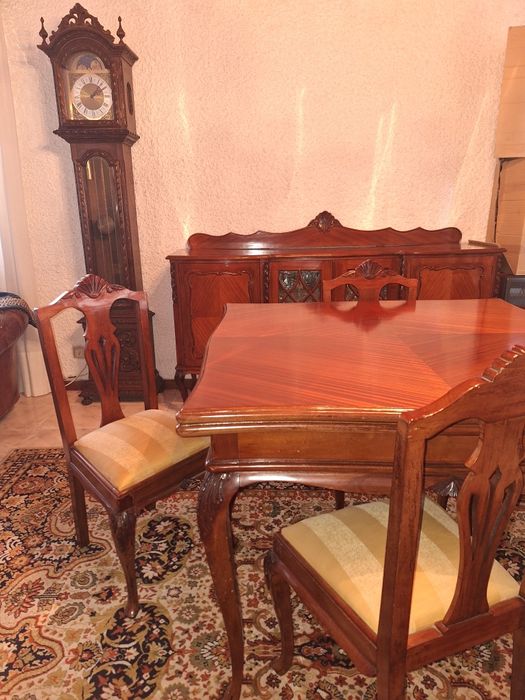 Mobilia sala Queen Anne