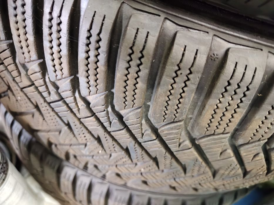 Opony zimowe laufenn i fit plus 245/45 r18