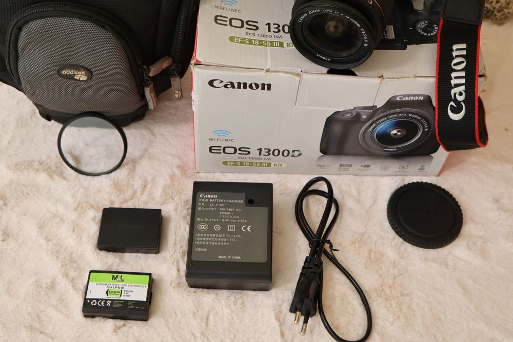 Canon EOS 1300D + EFS 18-55mm