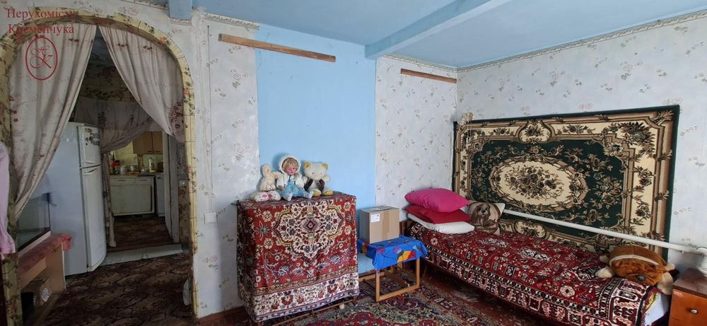 Кам'яні Потоки,  будинок.