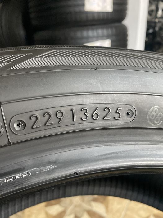 235/50/20 100W TOYO TIRES Proxes Sport