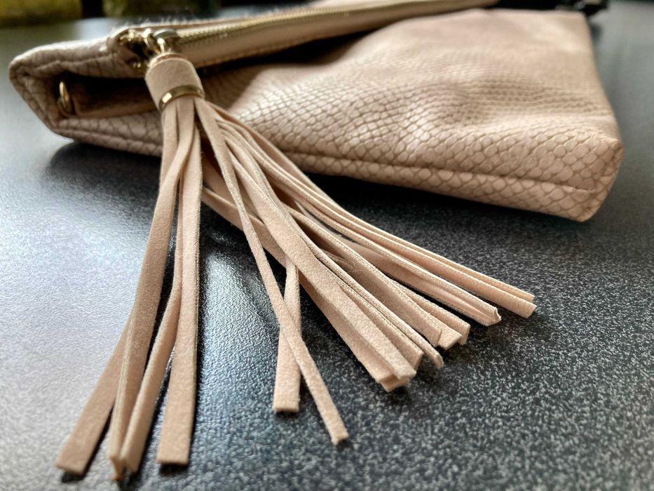 Torebka kopertówka Accessorize, imitacja skóry, świetny stan