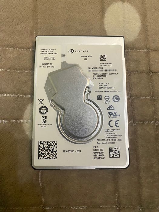 Жорсткий диск Seagate 1tb sata3 2.5