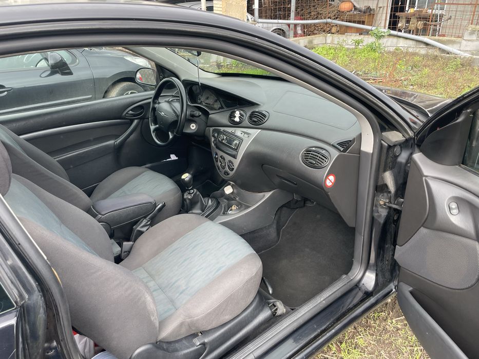 Ford focus 1.8 tdci comercial