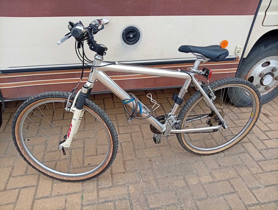 Bicicleta de Alumínio