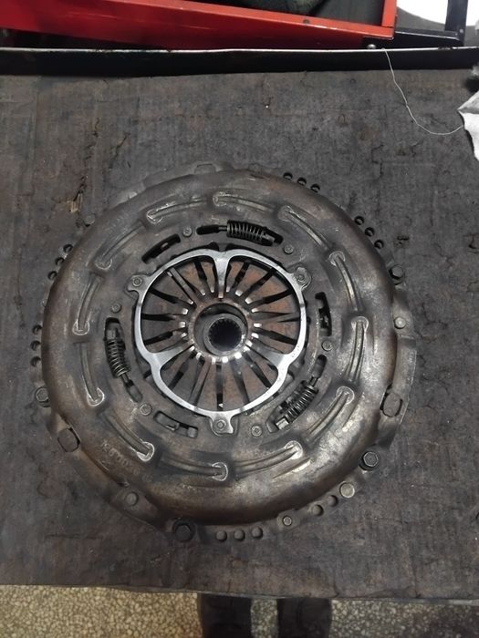 Kpl sprzęgło z kołem dwumasowym  do jumper,boxerx,ducato 2.2