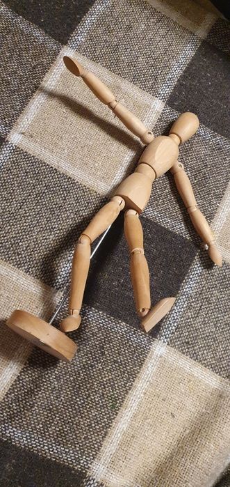 Гештальта, дерев'яний чоловічок Ikea