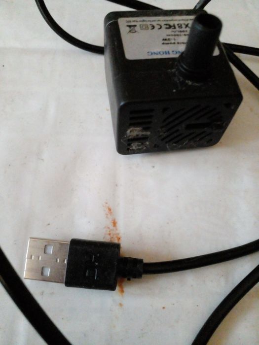 Современный электрический вакуумный  насос для аквариумов