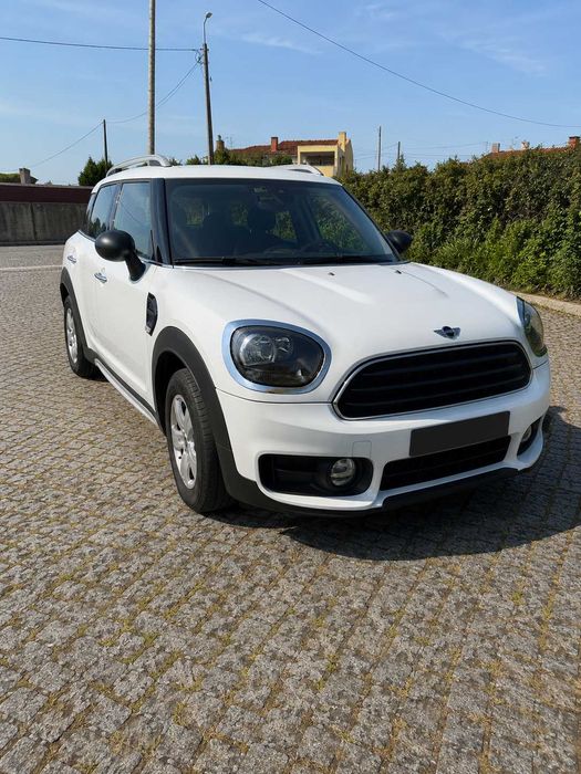 MINI Countryman One D 116cv Nacional | 104 mil km | Excelente Estado | Teto Preto