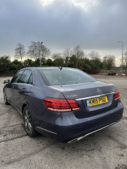 Mercedes E220d ANGLIK