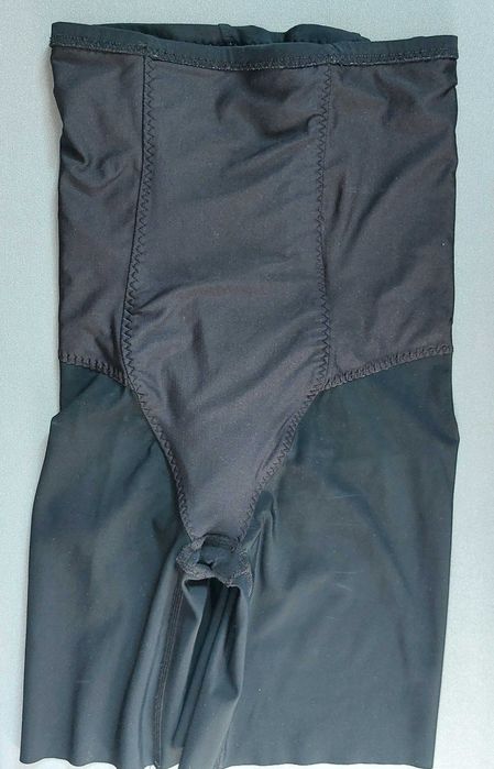 spodenki modelujące Intimissimi s