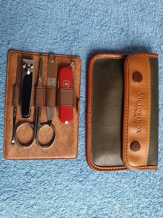 Victorinox маникюрный набор