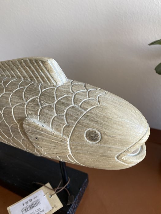 Peixe decorativo madeira