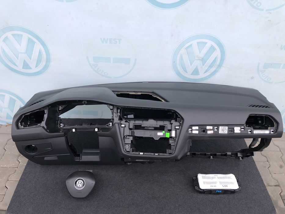 Торпеда панель консоль подушка безпеки VW Tiguan 5NA 5nn