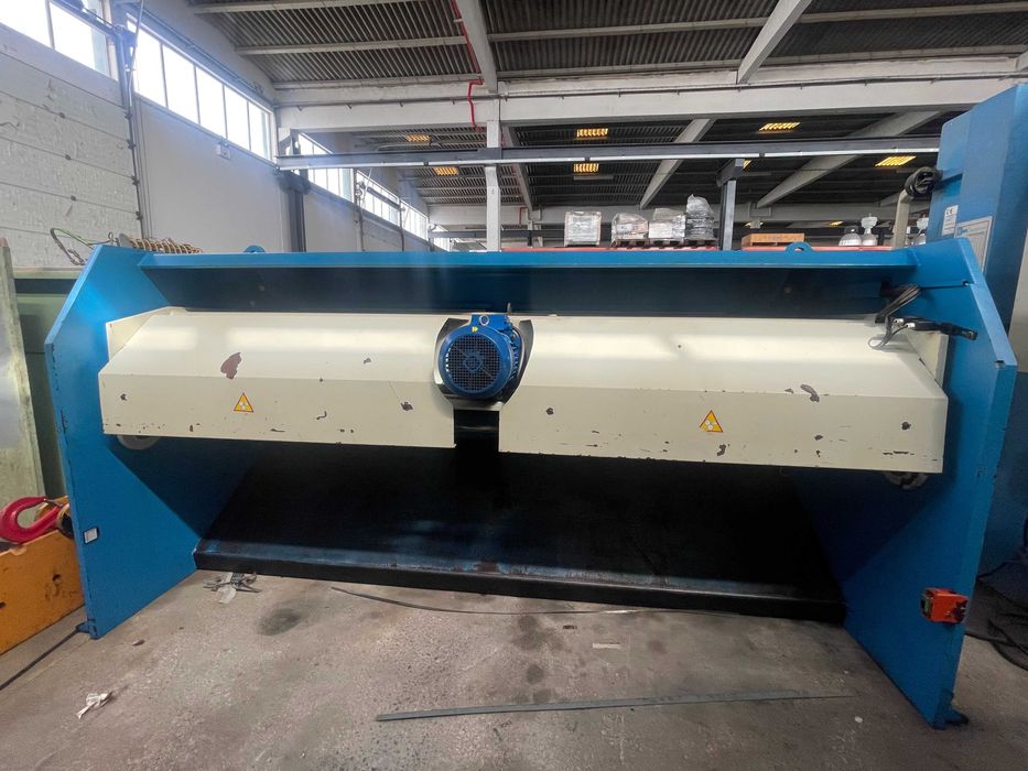 Guilhotina Hidráulica JORDI GH3050 6