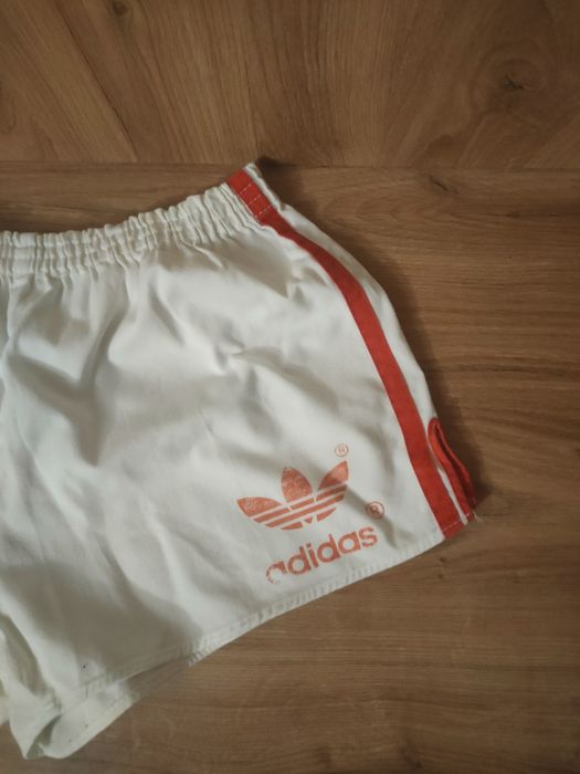 Shorty damskie adidas z lat 90-tych