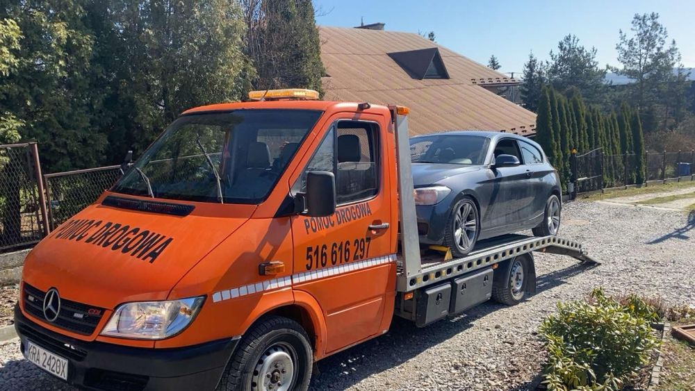 Pomoc drogowa Laweta Holowanie 24h/7