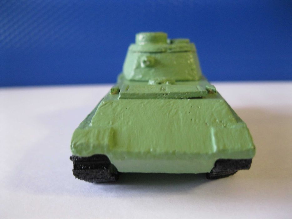 Танк ИС-1 СССР 1:72 (ориентировочно)