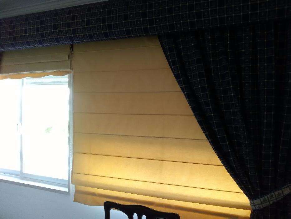 Conjunto Cortinados: pendentes/  almofadas