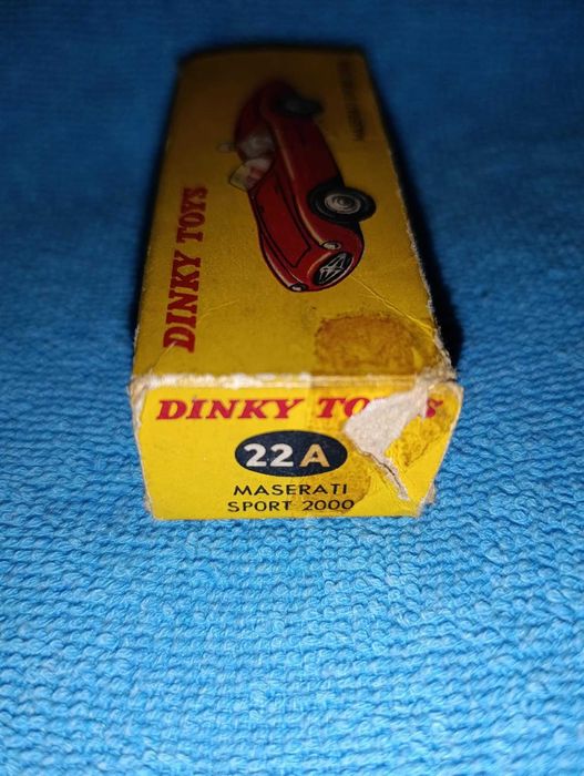 Dinky Toys Maserati Sport 2000