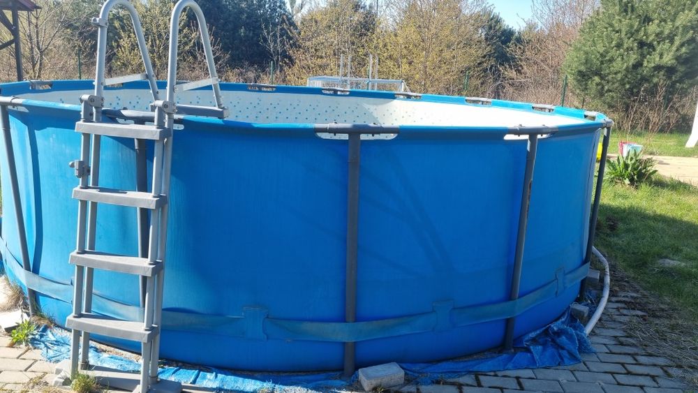 BASEN Bestway Steel Pro MAX o wymiarach 4,57 m x 1,22 m