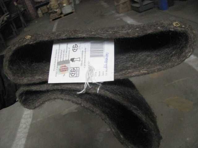 Валянки на гумовій підошві.