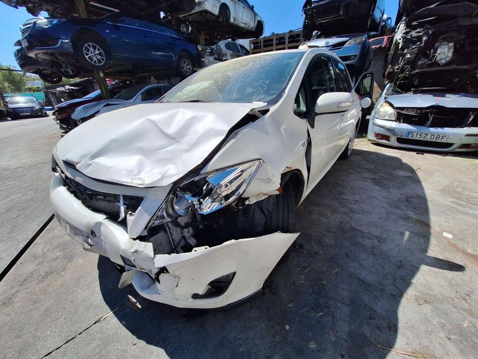 Transmissão Frente Direita Toyota Auris