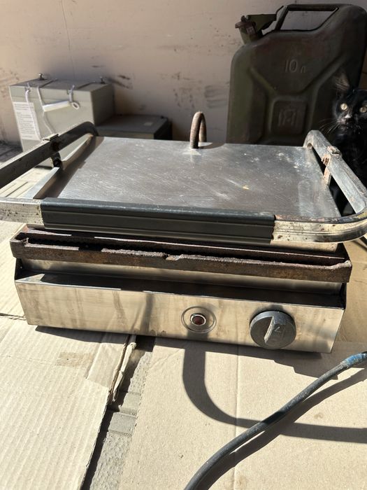 Професійний  гриль