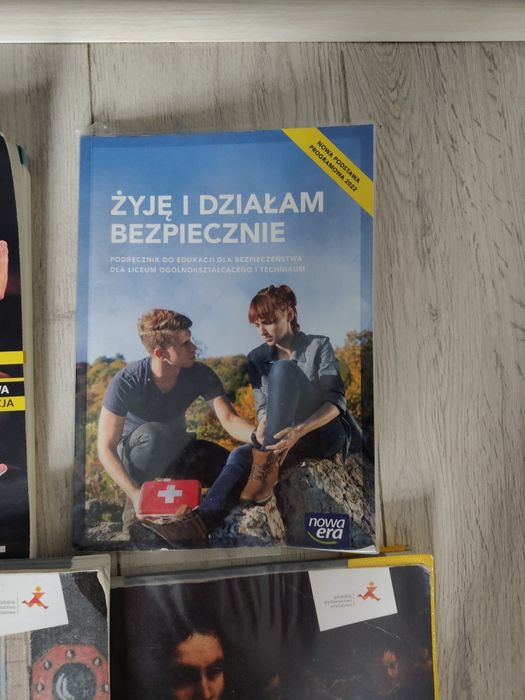 Książki do 1 liceum