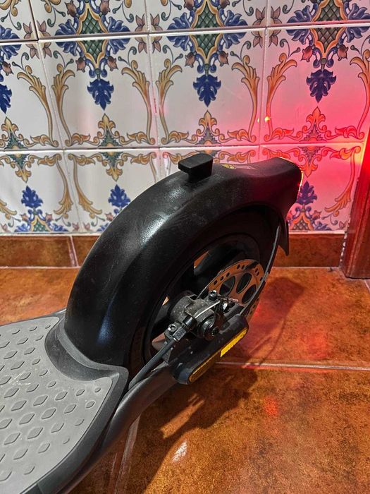 Trotinete Elétrica Segway Ninebot KickScooter F25E II