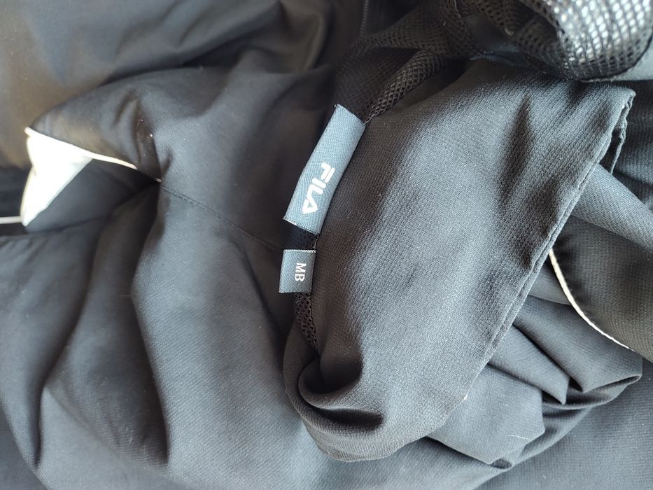 Kurtka czarna dziecięca wiosenno - jesienna Fila