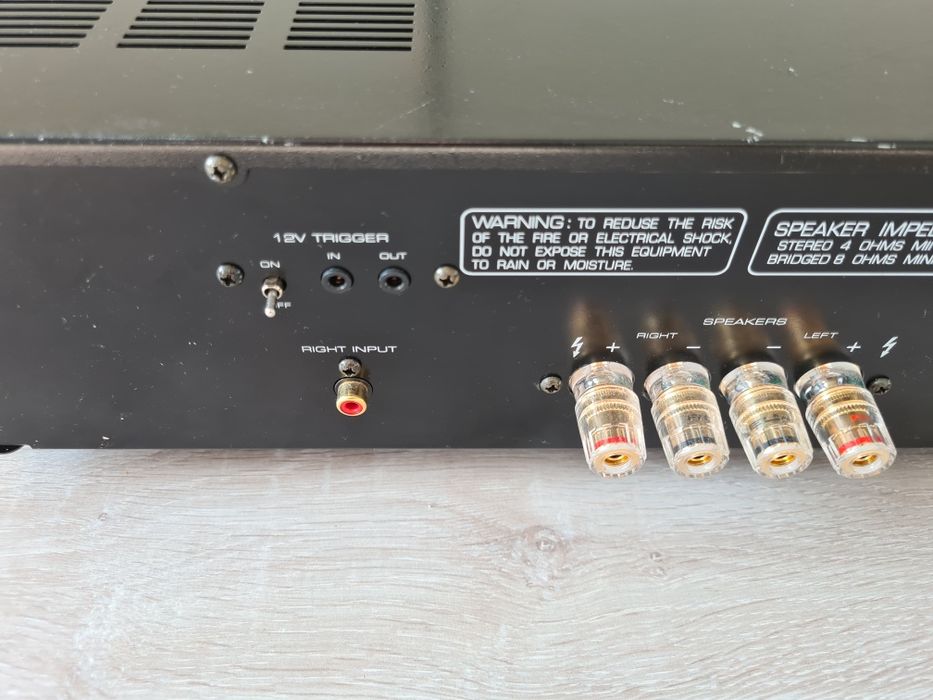 Rotel RB 1070 + RC 1070