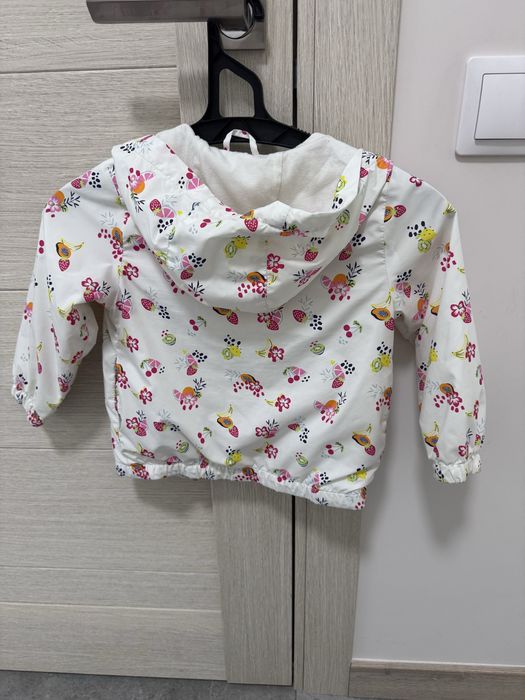 Вітрівка Chicco 98 розмір