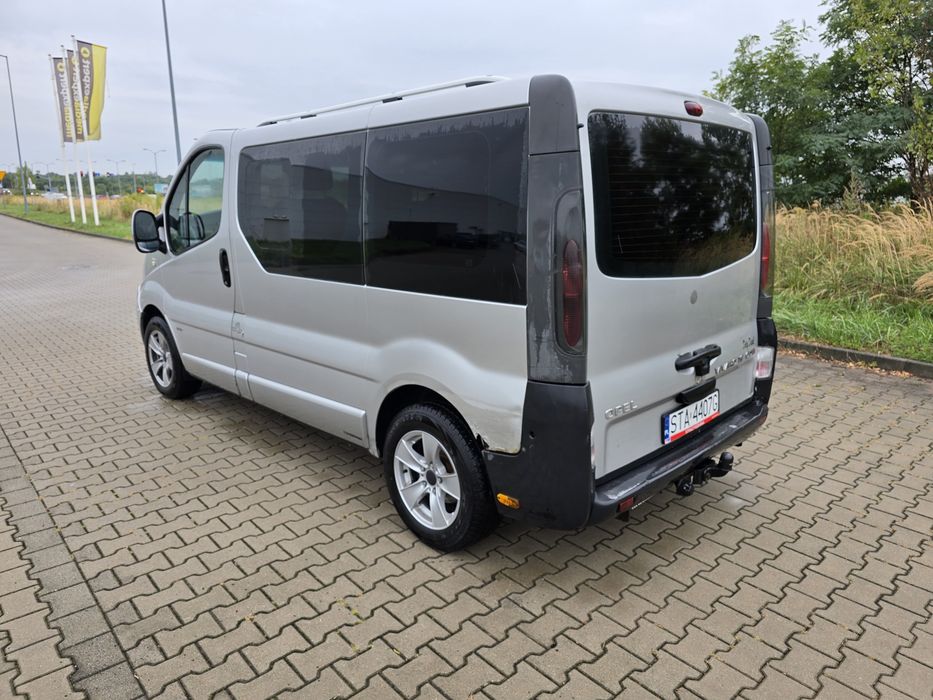 Opel Vivaro TOUR 8 osobowy