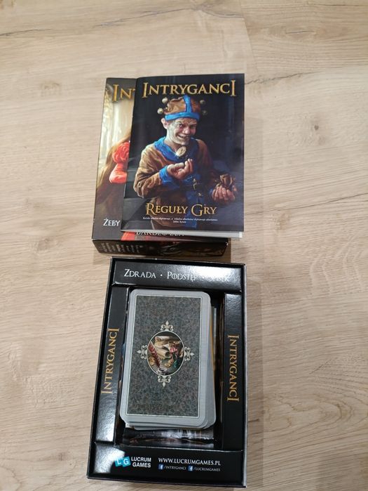 Intryganci gra karciana