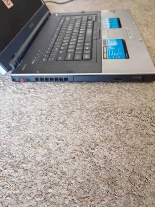 Sony Vaio VGN-BX297XP windows xp retro laptop