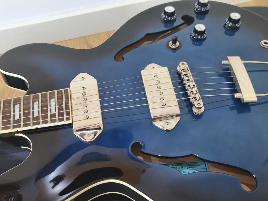 Epiphone Gary Clark Jr Blak & Blu Casino