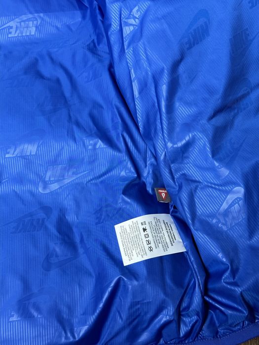 Пуховик Nike Sportswear Club Puffer Primaloft