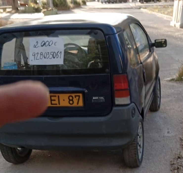 Carro AIXAM como novo muito estimado
