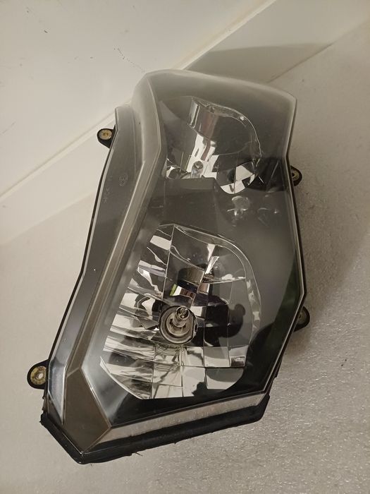 Lampa  Aprilia ETV 1000 Caponord reflektor