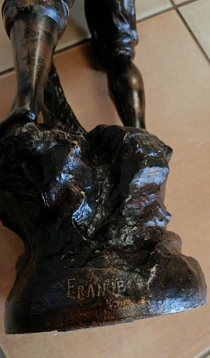 Stare - rzeźby figurki