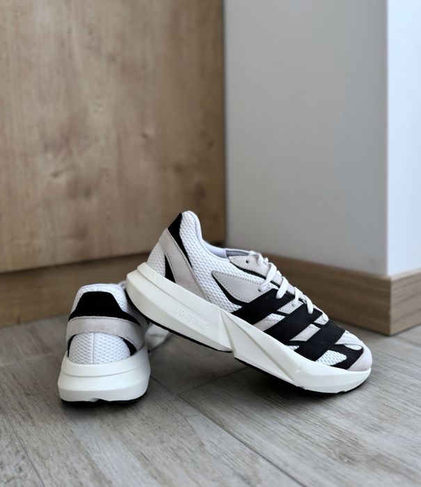 США! Літні жіночі кросівки Adidas Lightblaze JH6944 Оригінал! 38.5-42p