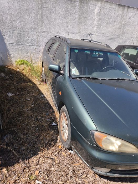 Nissan primera 2.0TD