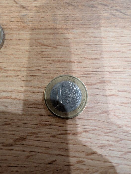 Moneta 1 euro z 2001 roku. Hiszpania.