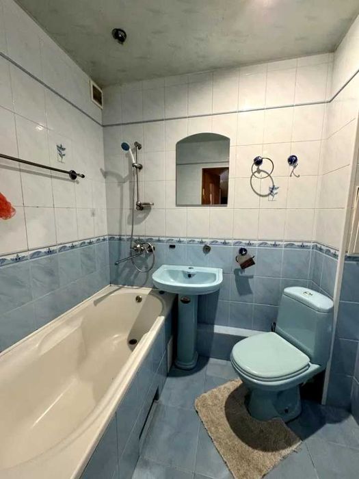 Продам 2х комн квартиру,Новые дома, р-н м Дворец Спорта 3/5 в отлич ж/сост. - View 6