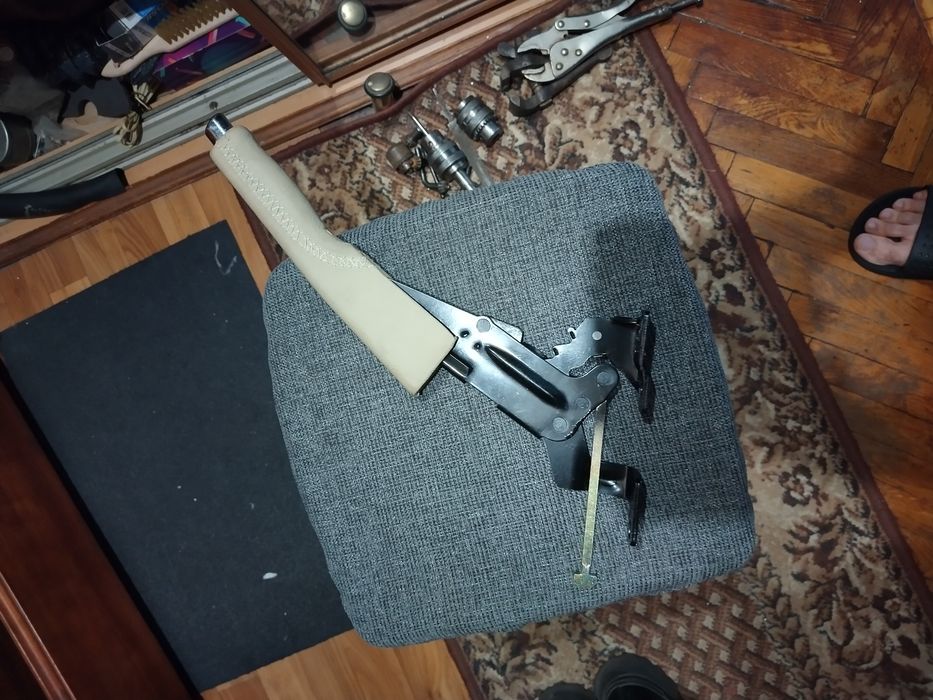 Рычаг ручника всборе Chery amulet A15