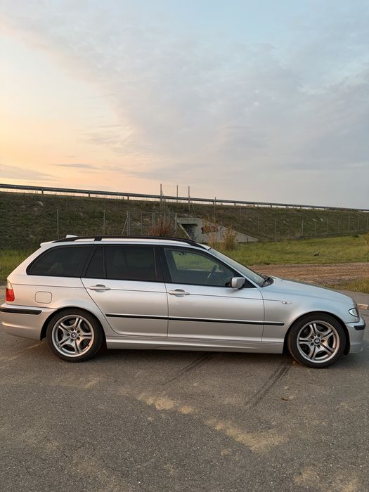 bmw e46 touring 330i