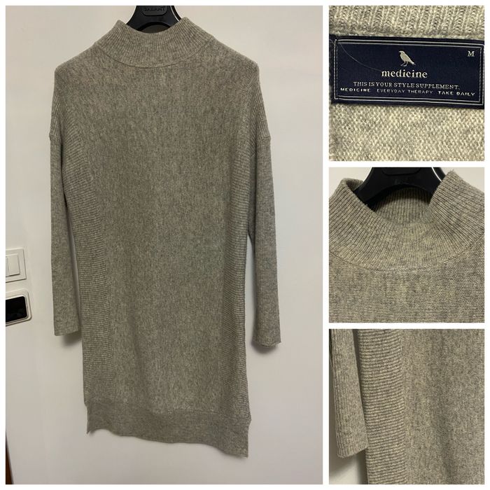 Sukienka, długi sweter. 50% wełna. Firma Medicine.