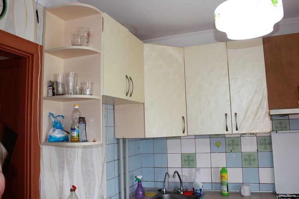 Продам 2-кімнатну квартиру 54 м² | 7 поверх | пластикові вікна (від власника)